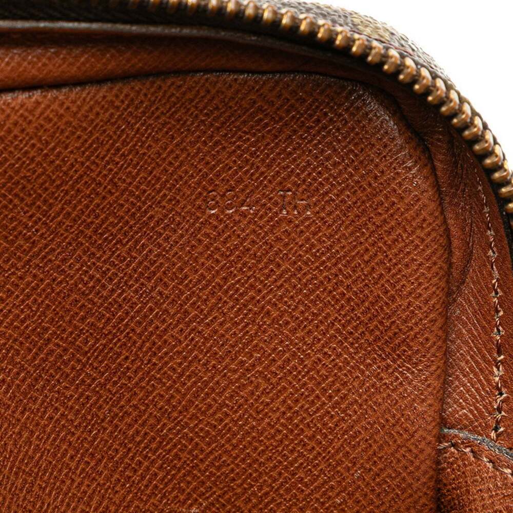LOUIS VUITTON Authentic Brown Monogram Leather Pochette Shoulder Bag - Picture 10 of 11